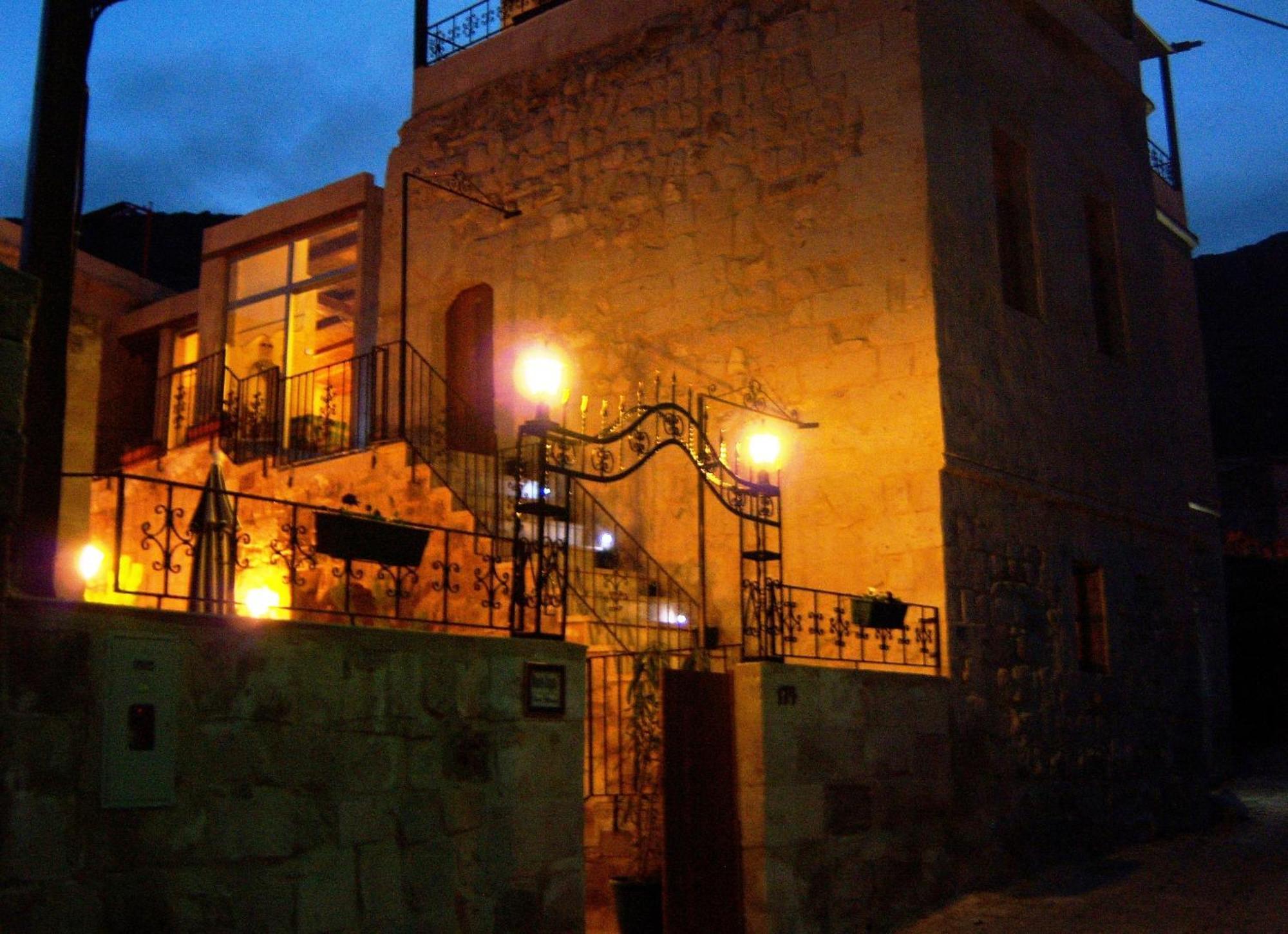 Monte Cappa Cave House Bed and Breakfast Ουργκούπ Εξωτερικό φωτογραφία